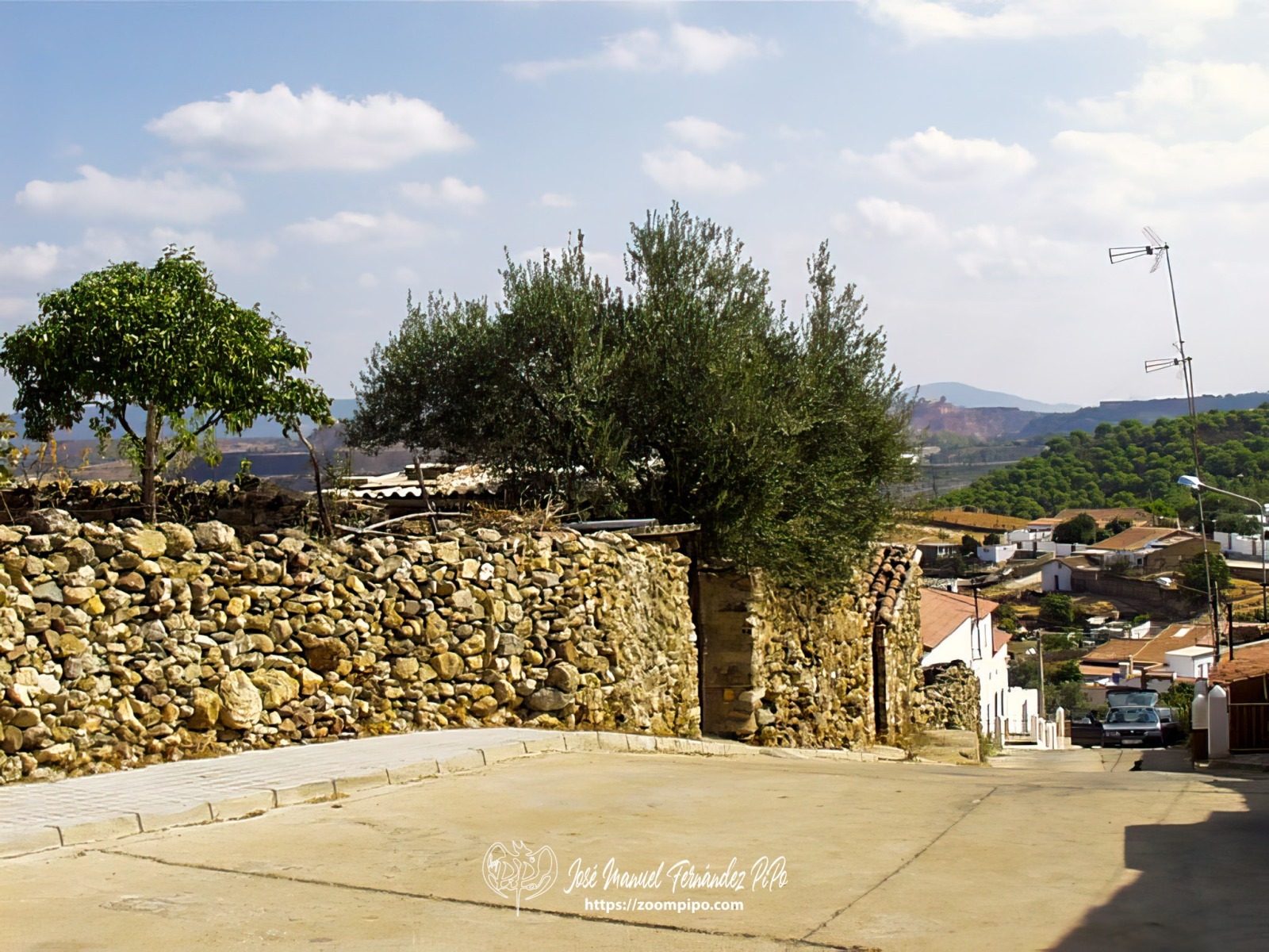 PIC00028-E